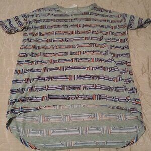 Lularoe Women's XS tee